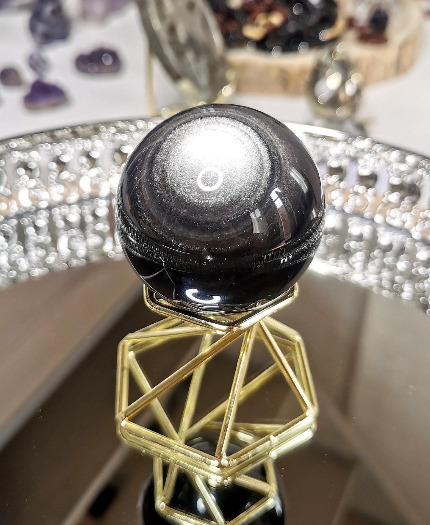 Sphère en obsidienne argentée