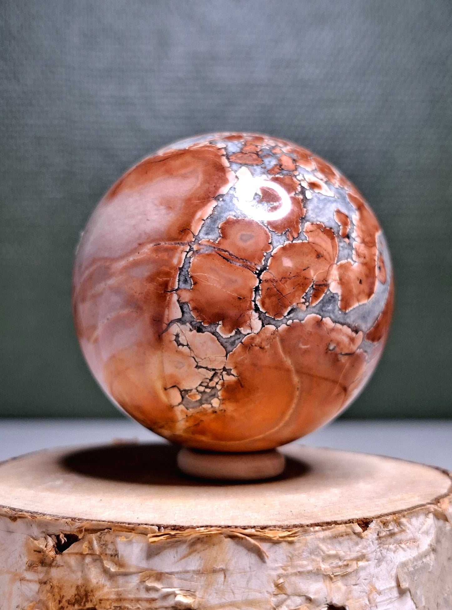 NOUVEAU - Sphère en jaspe maligano