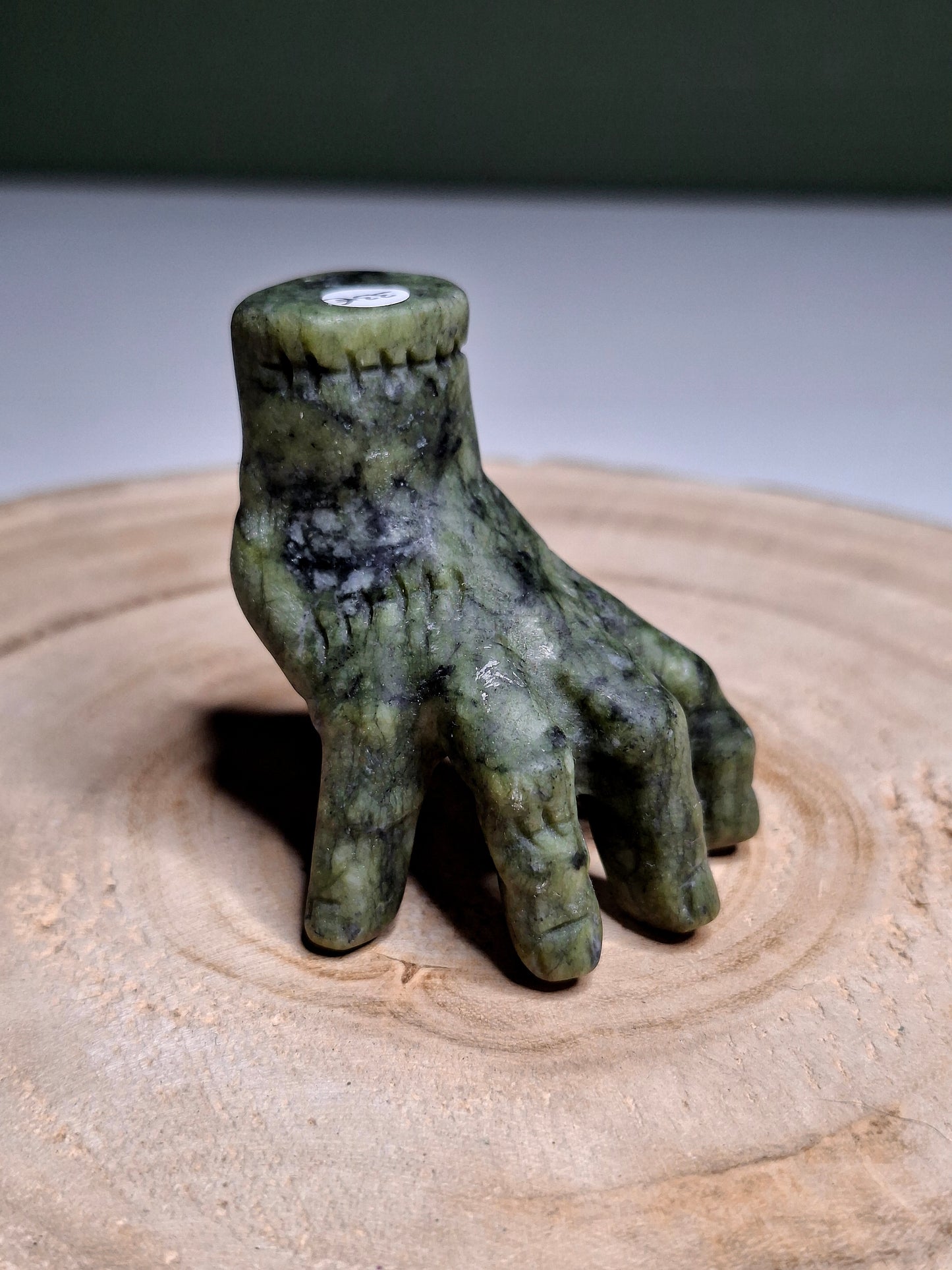 NOUVEAU - Main "La Chose" en serpentine