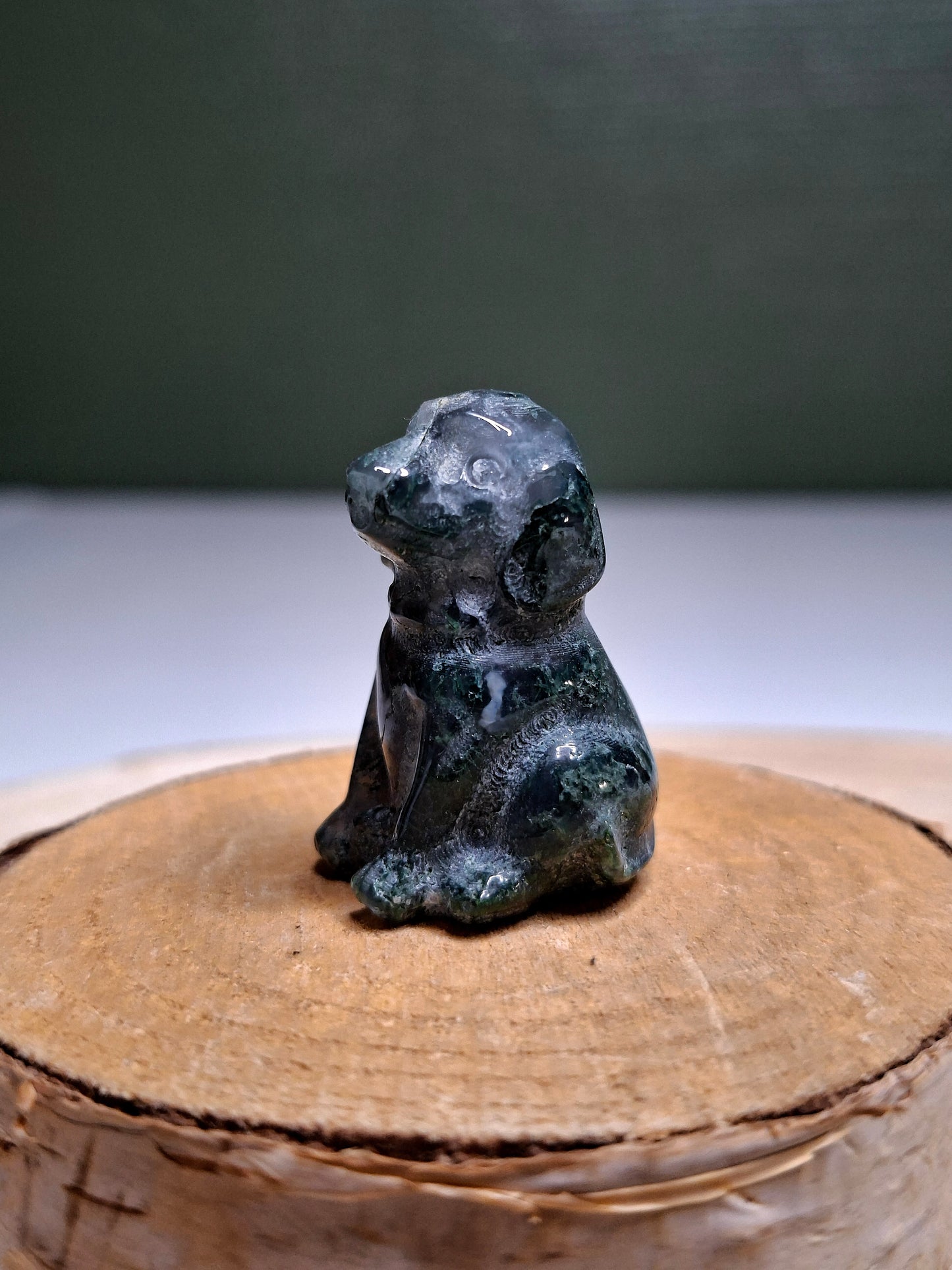 NOUVEAU - Chien en agate mousse