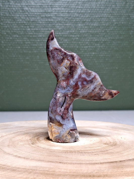 NOUVEAU - Queue de baleine en jaspe océan