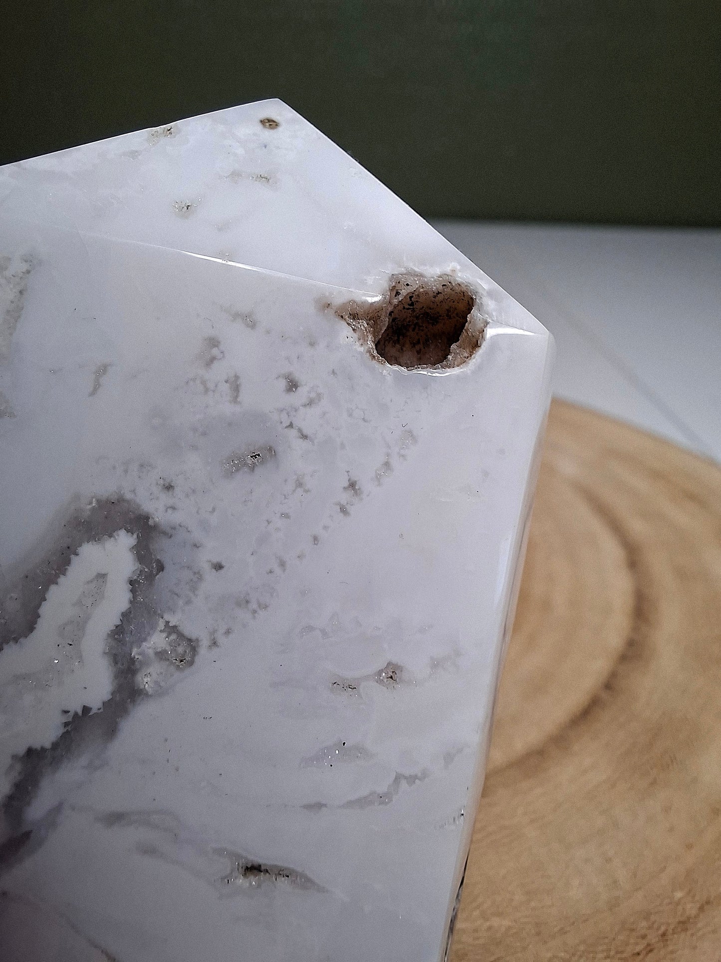 NOUVEAU - Domino en agate neige