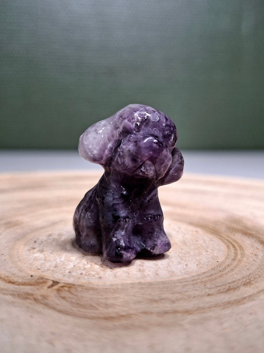 NOUVEAU - Chien en améthyste