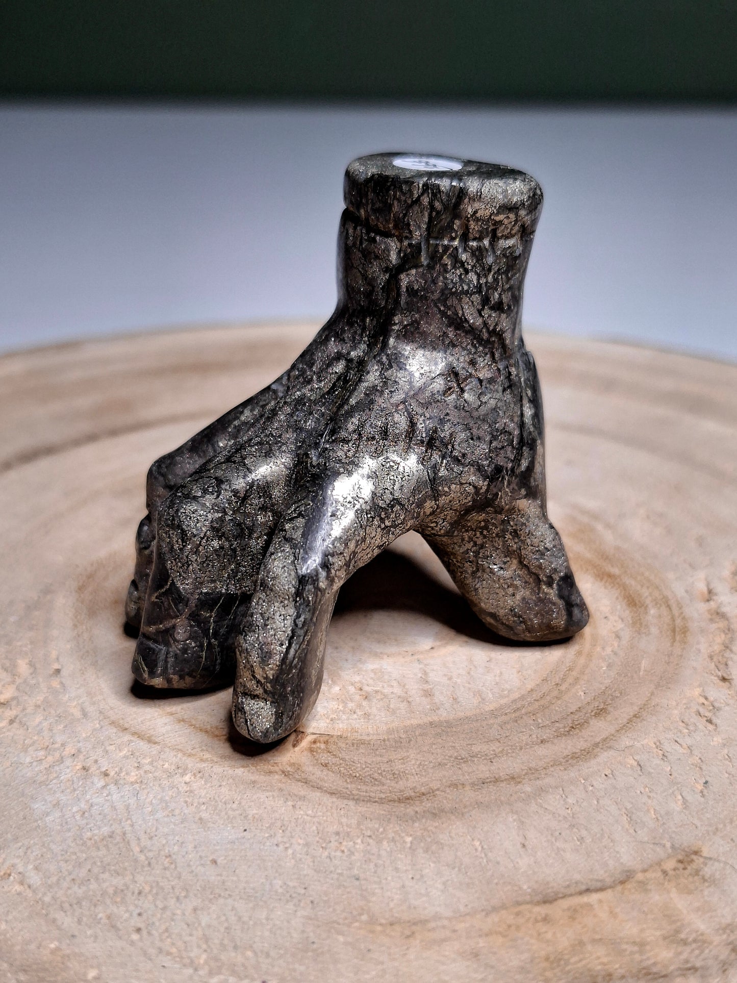 NOUVEAU - Main "La Chose" en pyrite