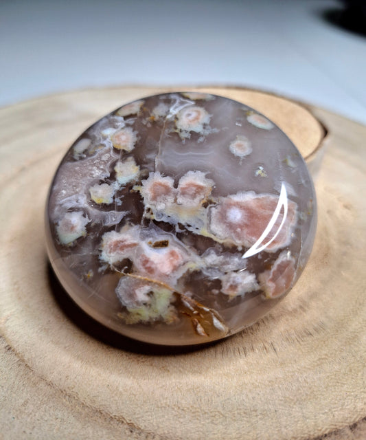 NOUVEAU - Galet plat en agate fleur