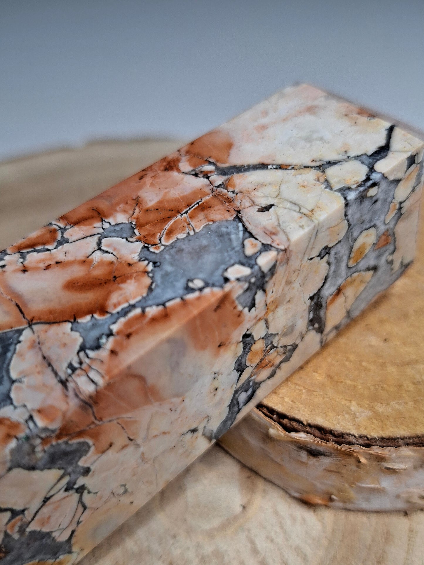 NOUVEAU : Tour en jaspe maligano