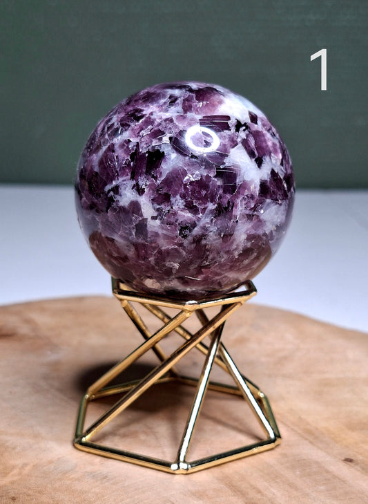 NOUVEAU - Sphère en lépidolite