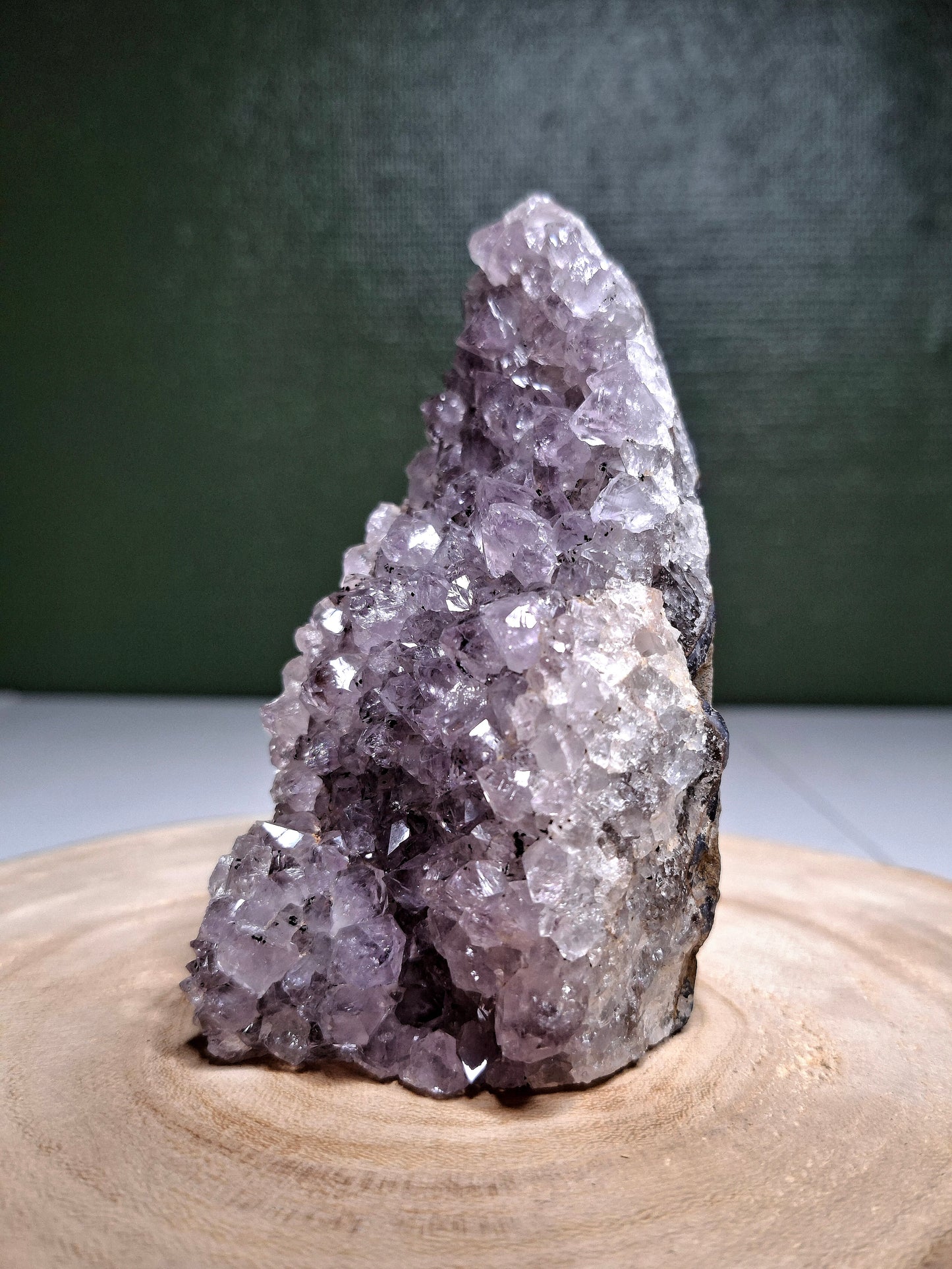 NOUVEAU - Géode en améthyste