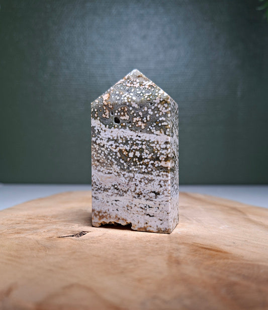 NOUVEAU - Tour en jaspe océan