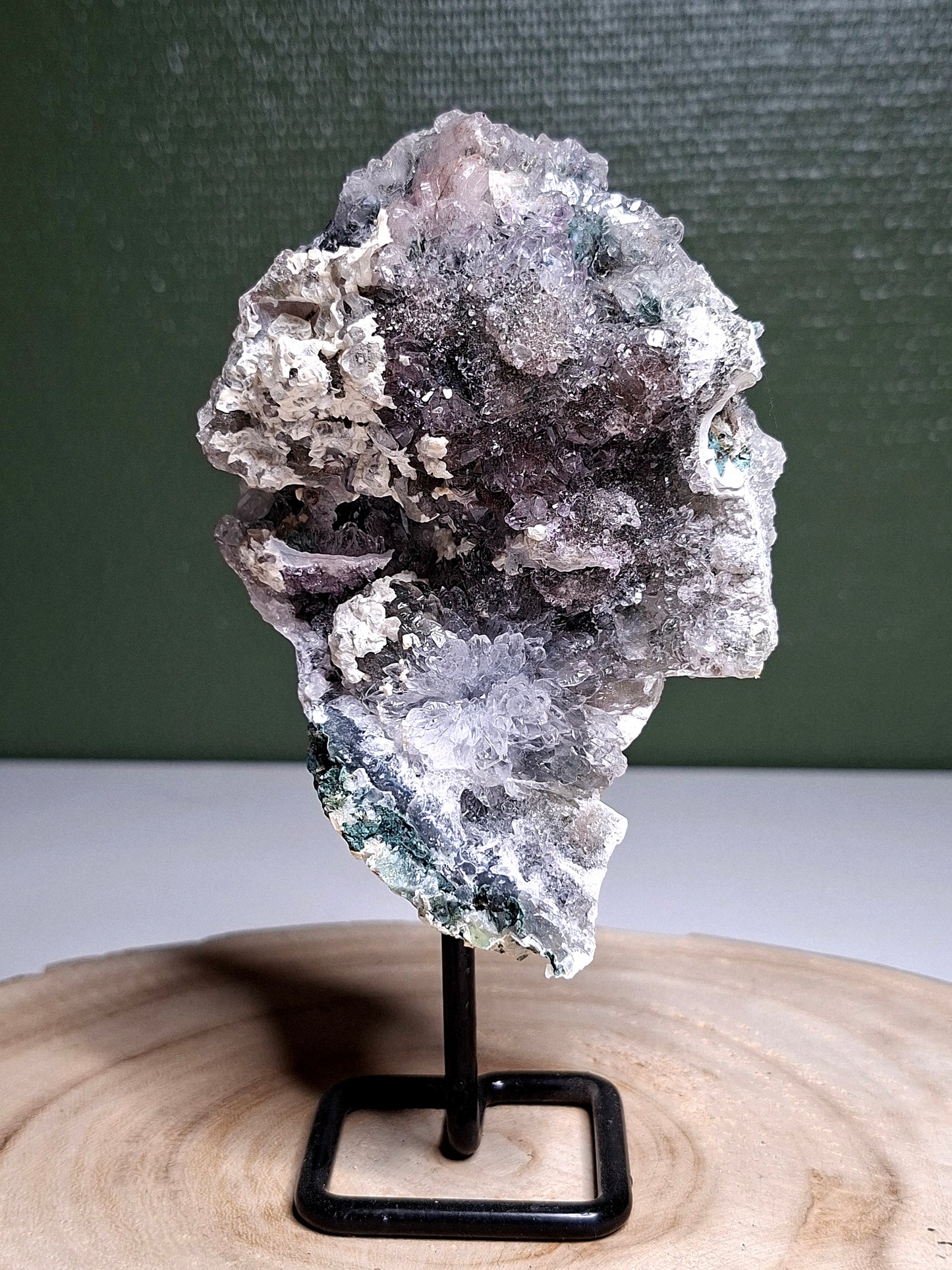 NOUVEAU - Druse en zéolithe sur support