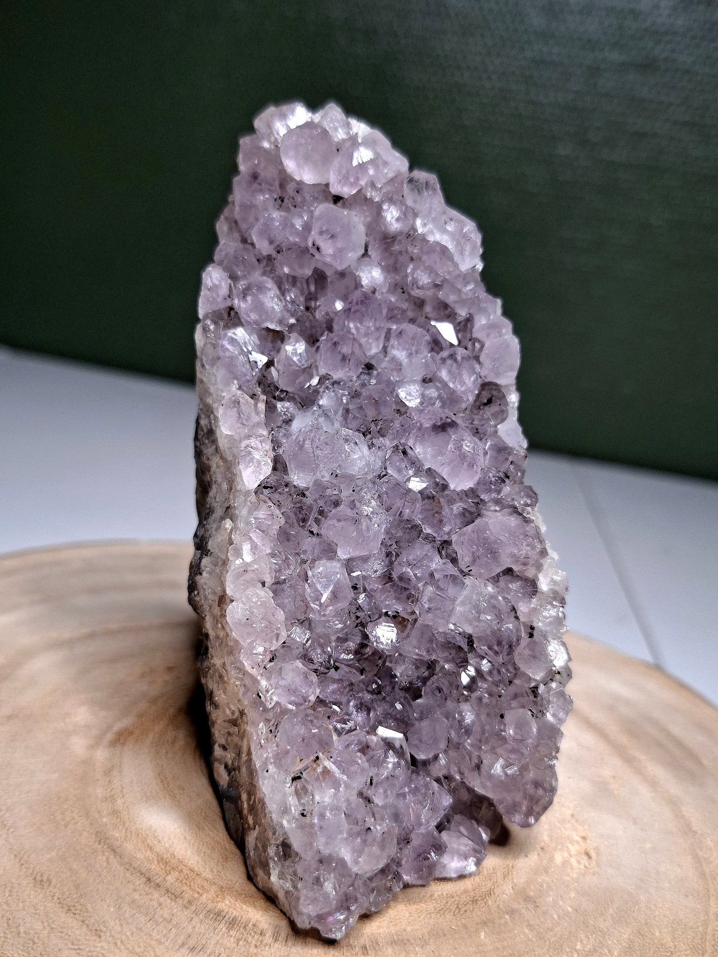 NOUVEAU - Géode en améthyste