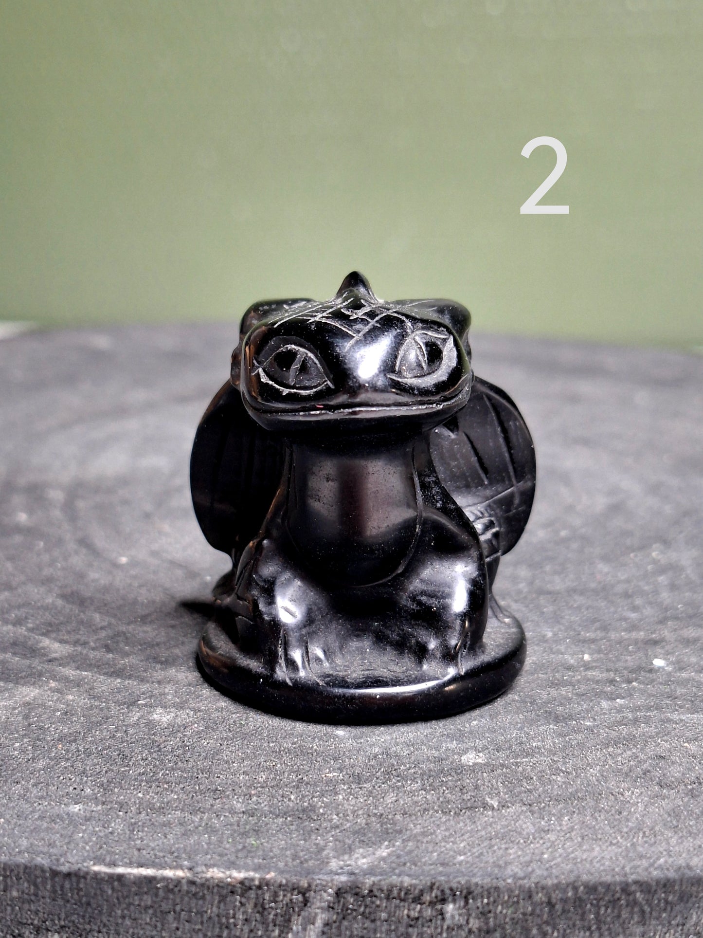 NOUVEAU - Dragon Krokmou en obsidienne noire