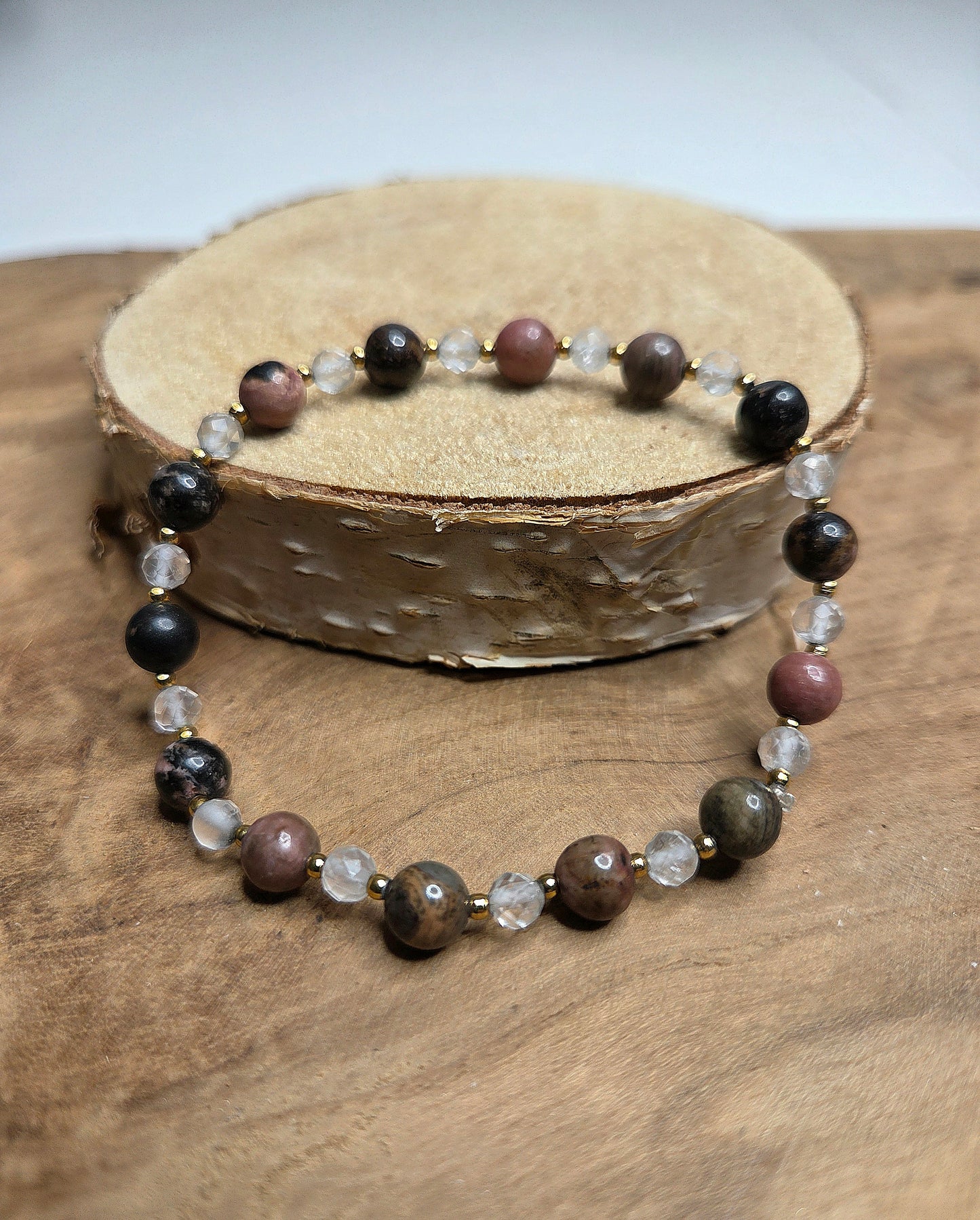 NOUVEAU - Bracelet en rhodonite et cristal de roche [PIÈCE UNIQUE]