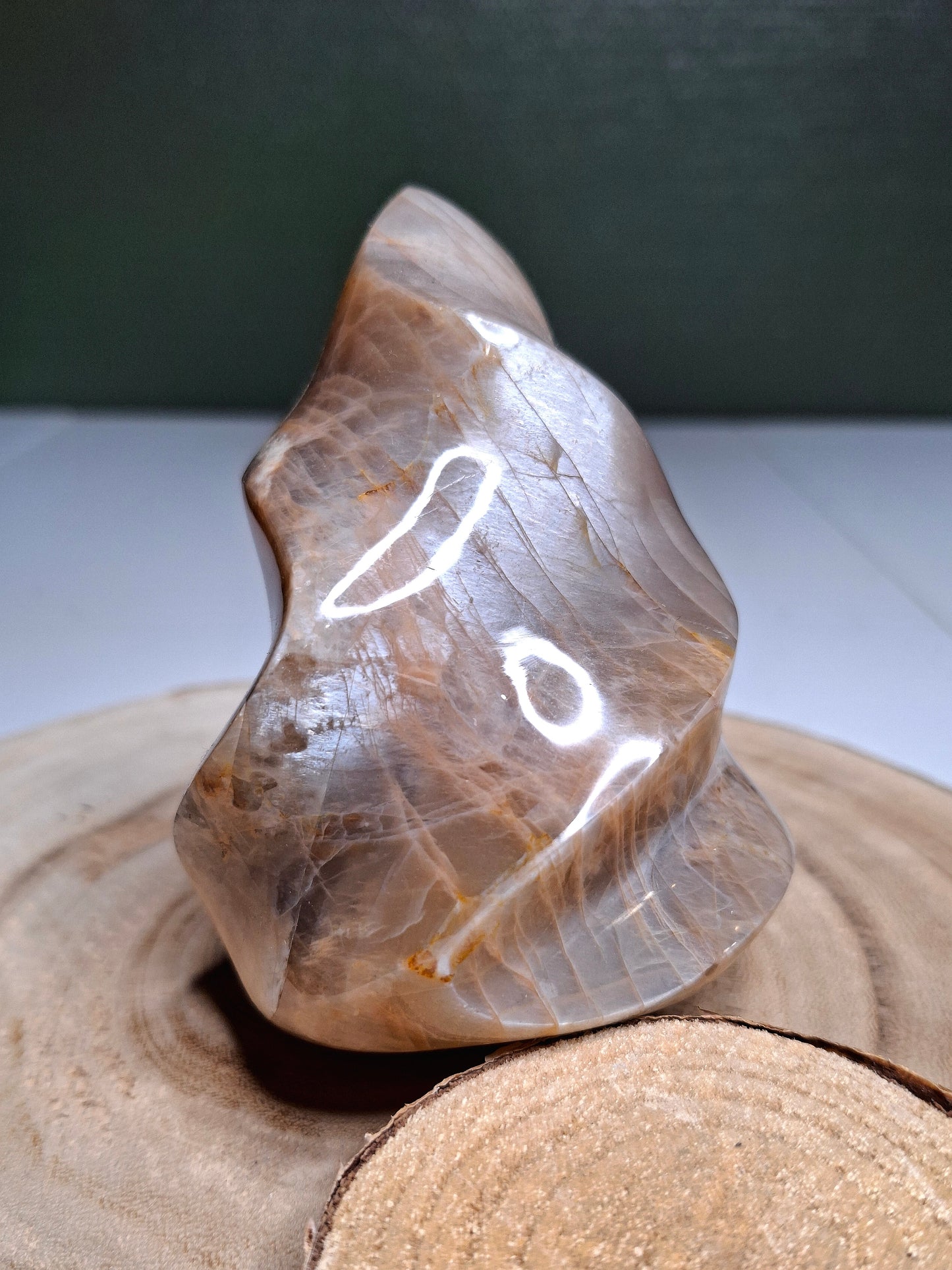 NOUVEAU - Flamme en pierre de lune pêche